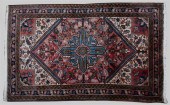 CENTER MEDALLION WOOL RUGCENTE