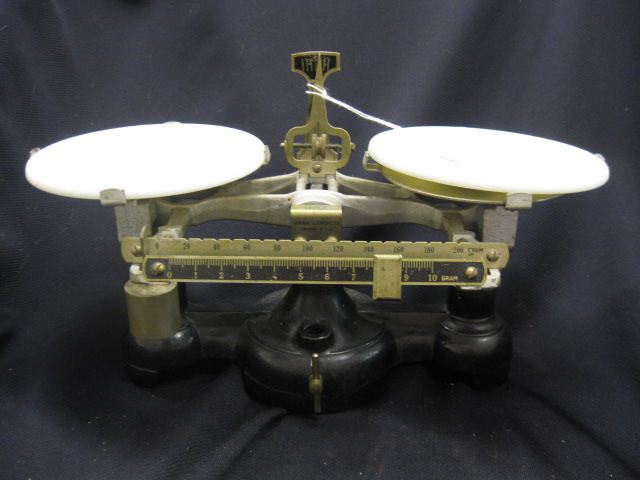 Central Scientific Company Gram