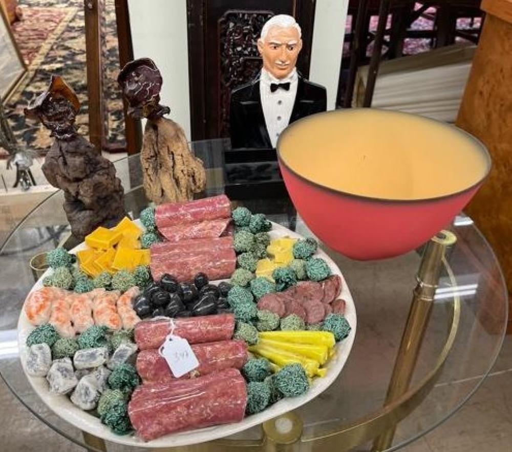 CERAMIC GLAZED HORS D'OEUVRES