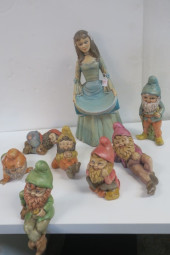 CERAMIC "SNOW WHITE" AND THE S