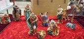 CERAMIC TEN-PIECE NATIVITY SET