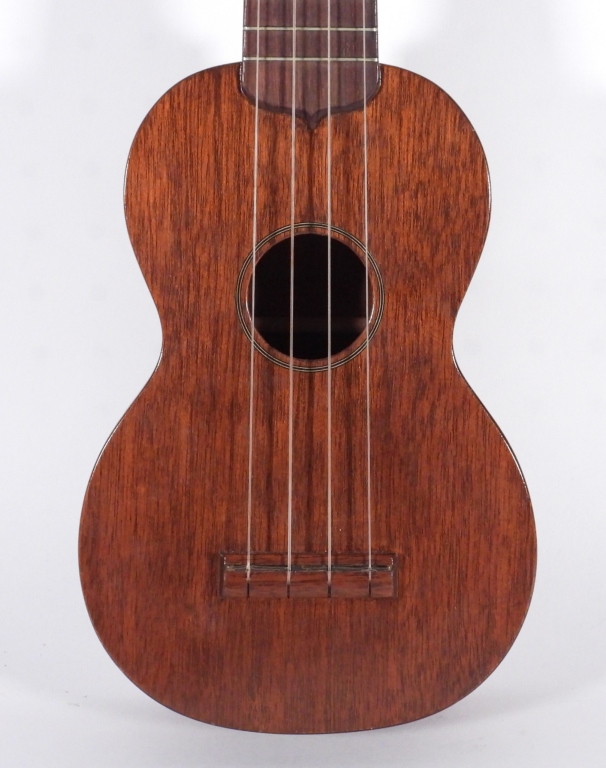 C.F. MARTIN & CO. SOPRANO UKULELE