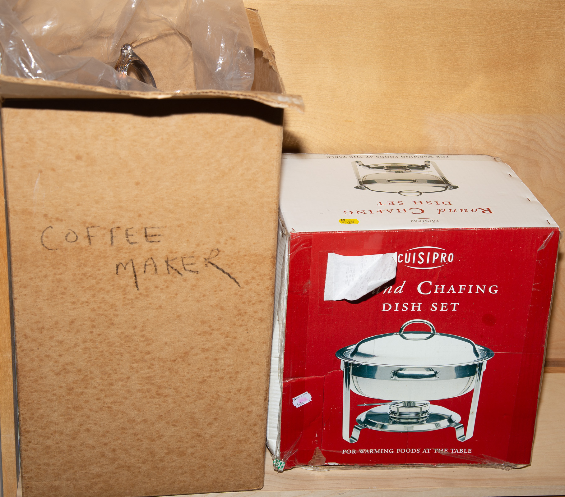 CHAFING DISH & COFFEE MAKER