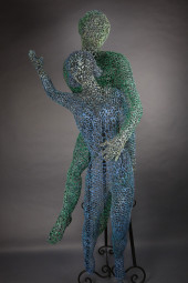 CHAGALL'S LOVERS, MOULDED WIRE