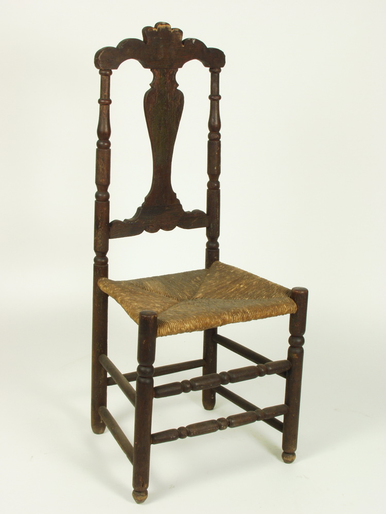 CHAIR - English Queen Anne period