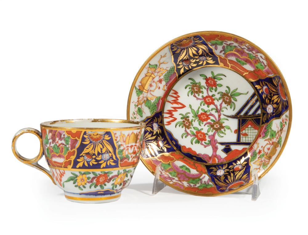 CHAMBERLAIN'S WORCESTER PORCELAIN