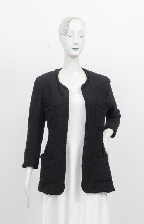 CHANEL BLACK BOUCLE BLAZER Chanel