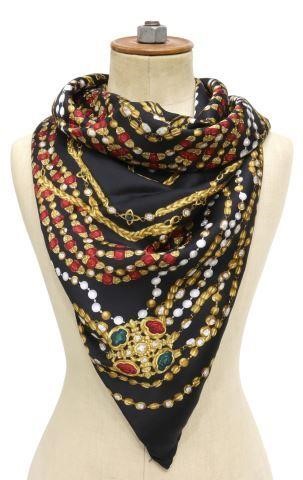 CHANEL BLACK JEWELS & GOLD CHAINS