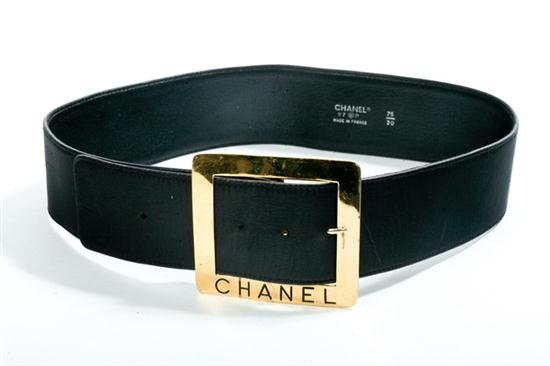 CHANEL BLACK LEATHER BELT. Spring