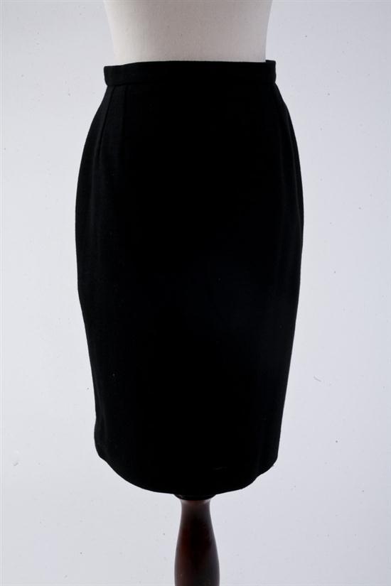 CHANEL BLACK WOOL KNIT SKIRT 1995