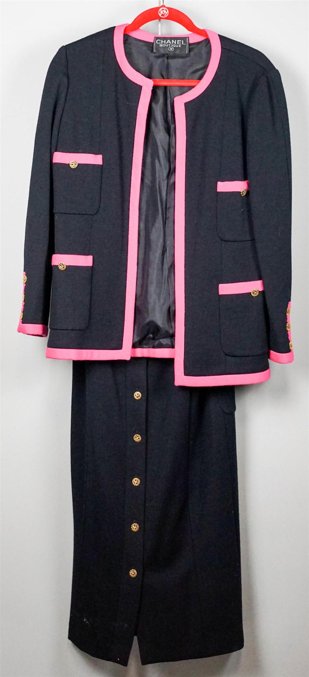 CHANEL BOUTIQUE BLACK DOUBLEKNIT