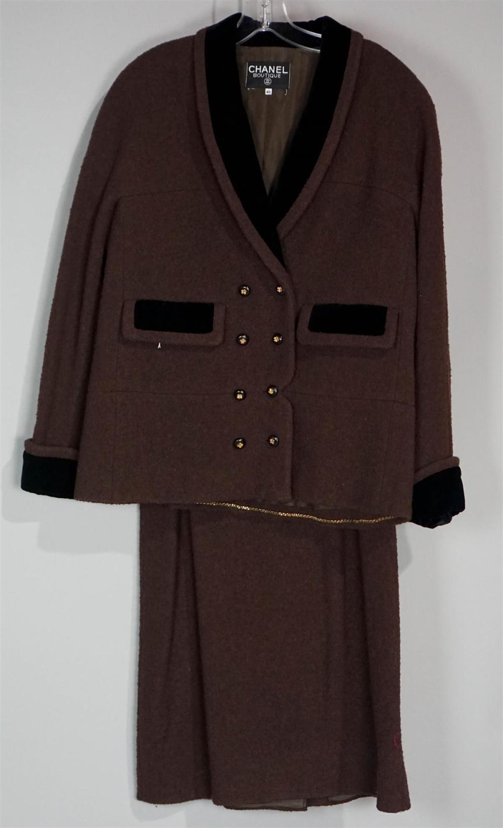 CHANEL BOUTIQUE CHOCOLATE BROWN