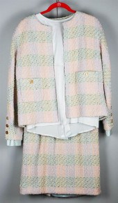 CHANEL BOUTIQUE MULTICOLORED P