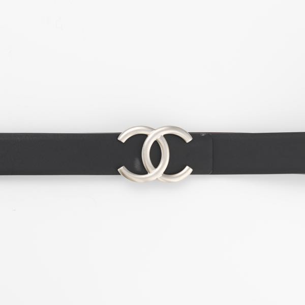 CHANEL CC REVERSIBLE CALFSKIN
