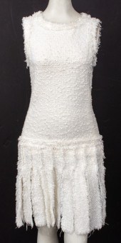 CHANEL COUTURE WHITE TWEED FRI