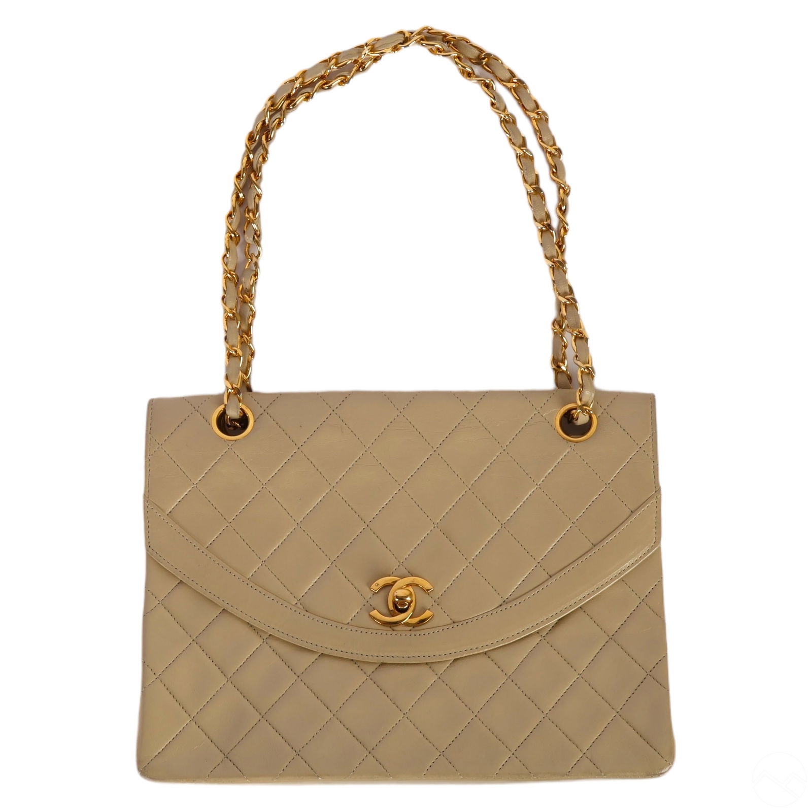 CHANEL CREAM QUILTED LAMBSKIN