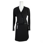 CHANEL FRENCH DESIGNER BLACK T