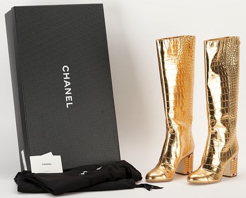 CHANEL GOLD CROCODILE EMBOSSED