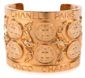 CHANEL GOLD METAL MEDALLION C.