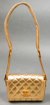 CHANEL GOLD-TONE LEATHER HANDB