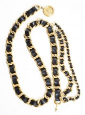 CHANEL GOLD-TONE LINK AND BLAC