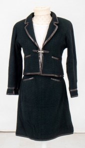CHANEL GREEN WOOL AND LEATHER