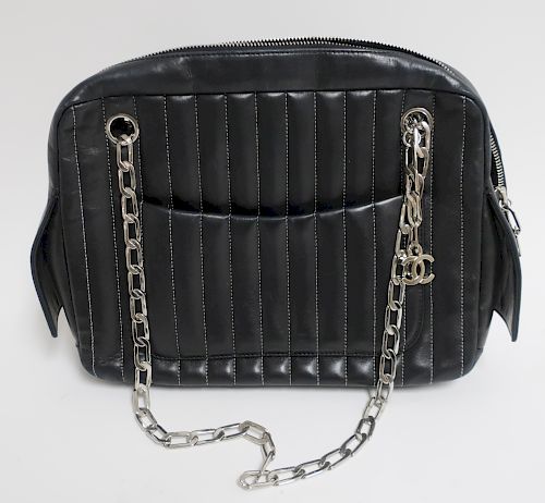 CHANEL LAMB SKIN HANDBAGBlack,