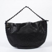 CHANEL 'LUXE LIGNE' BLACK LEAT