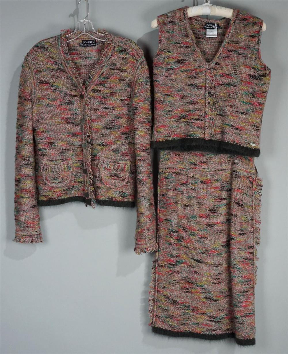 CHANEL MULTICOLORED KNIT