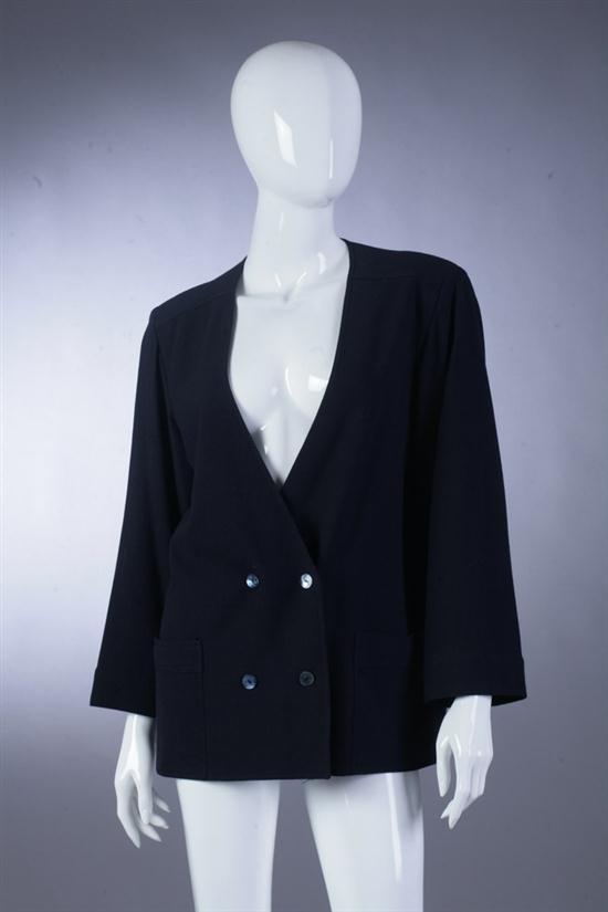 CHANEL NAVY WOOL CREPE JACKET.