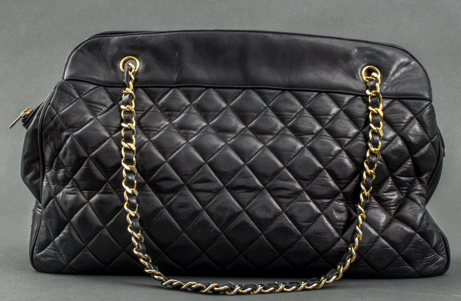 CHANEL QUILTED BLACK LEATHER