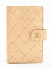 CHANEL QUILTED GOLD-TONE LEATH