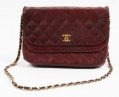 CHANEL QUILTED LEATHER PURSEbu
