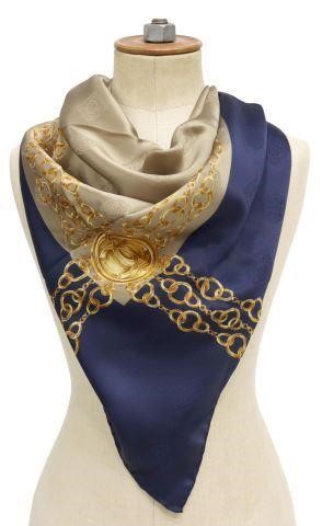 CHANEL ROYAL BLUE GOLD PENDANT &