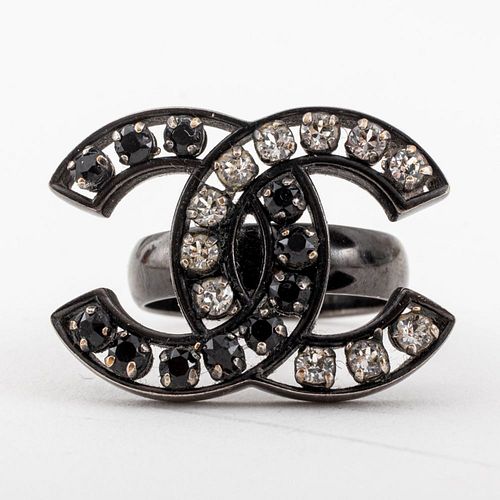 CHANEL RUNWAY CRYSTAL SET