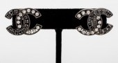 CHANEL RUNWAY DOUBLE-C LOGO CL