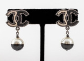 CHANEL RUNWAY FAUX PEARL DROP