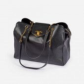 CHANEL SUPERMODEL JUMBO TOTE W