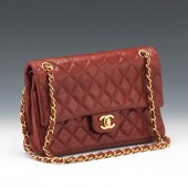 CHANEL VINTAGE QUILTED LAMBSKI