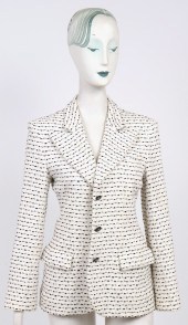 CHANEL WHITE AND BLACK TWEED B