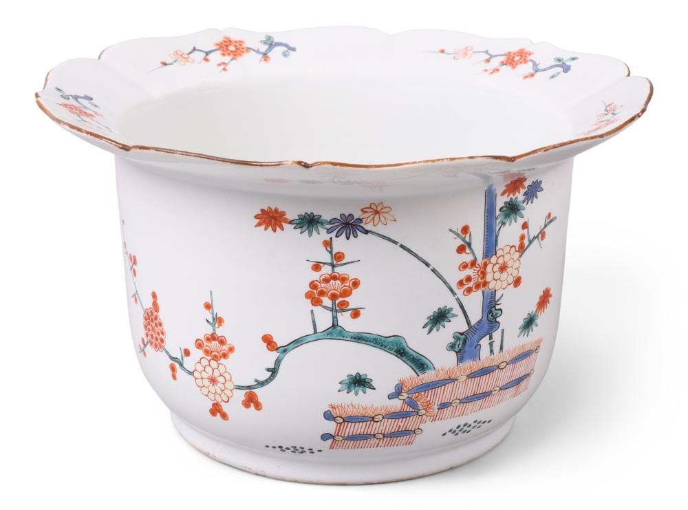 CHANTILLY PORCELAIN KAKIEMON SEAU A