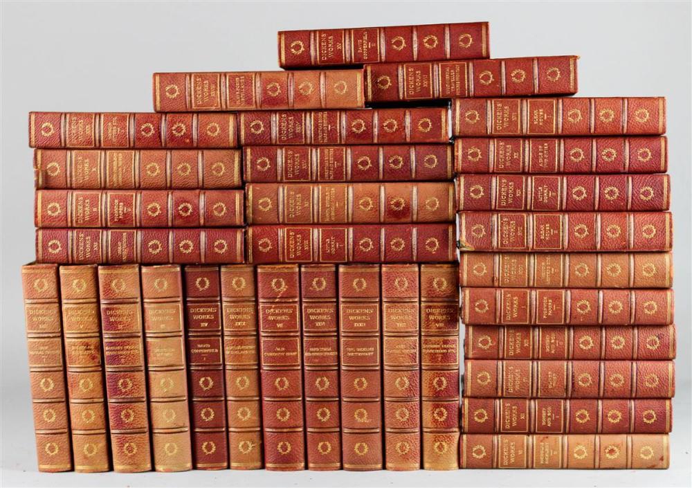 CHARLES DICKENS' WORKS IN 32