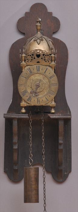 CHARLES II ENGRAVED BRASS LANTERN