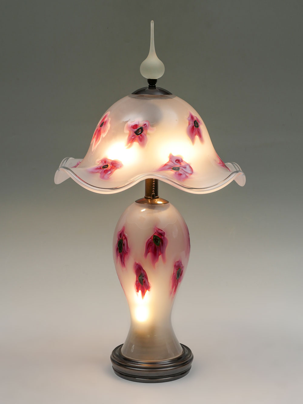 CHARLES LOTTON ART GLASS FLORAL