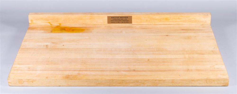 CHEF MESNIER PASTRY WOOD CUTTING