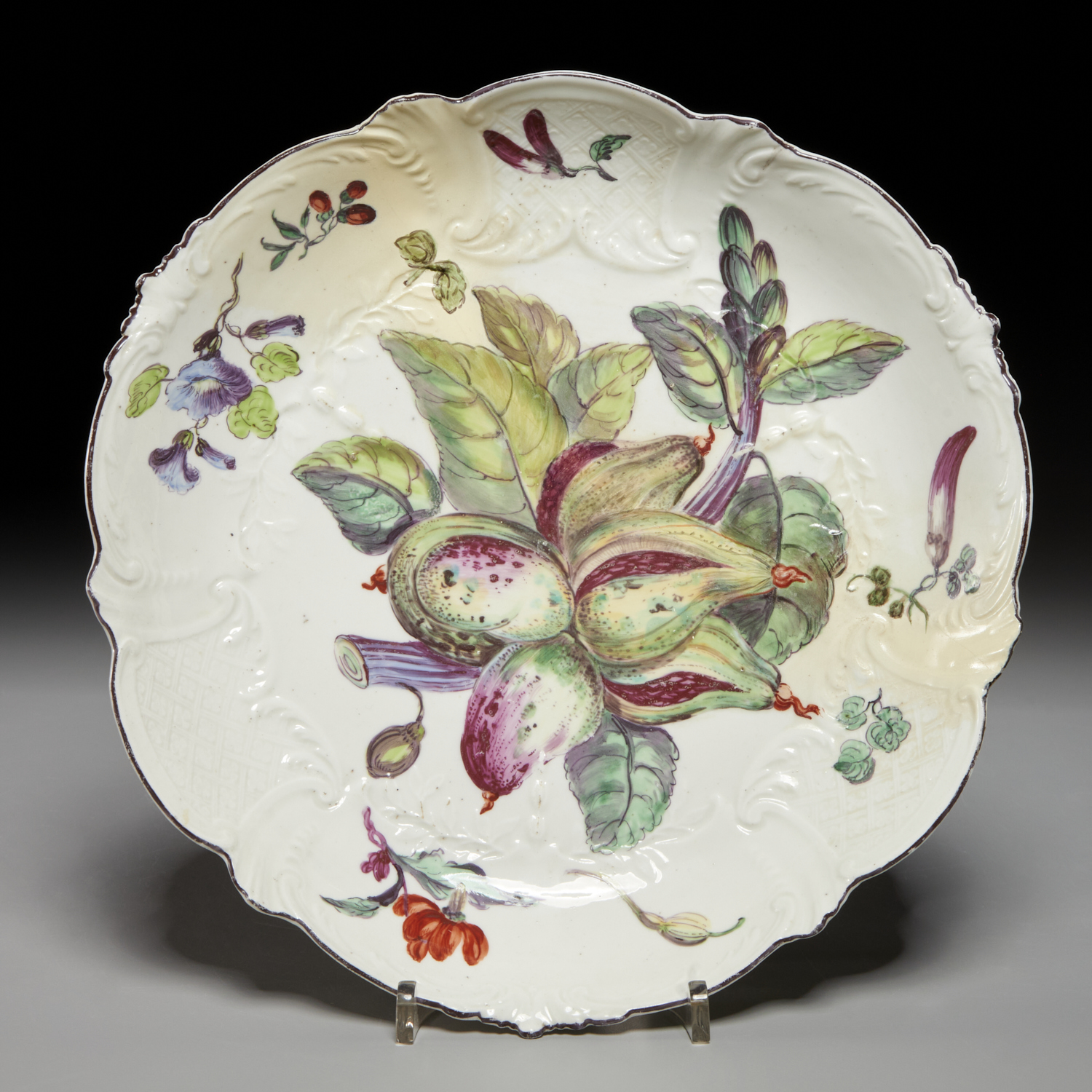CHELSEA 'HANS SLOANE' DISH, 18TH C.
