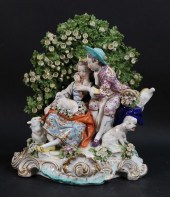 CHELSEA PORCELAIN BOCAGE FIGUR