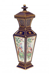 CHELSEA PORCELAIN MAZARINE BLU