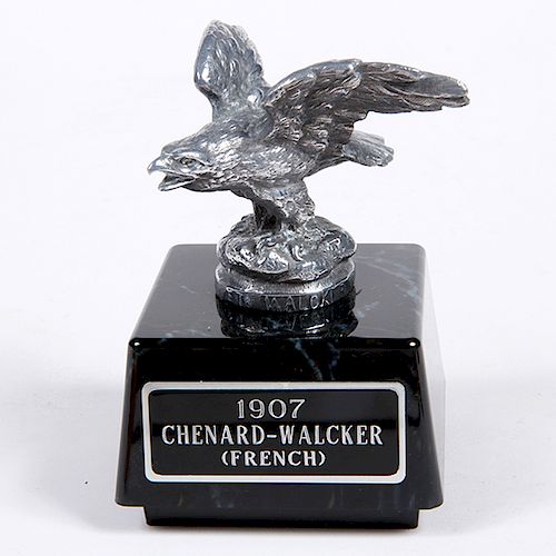 CHENARD-WALCKER MASCOT/HOOD