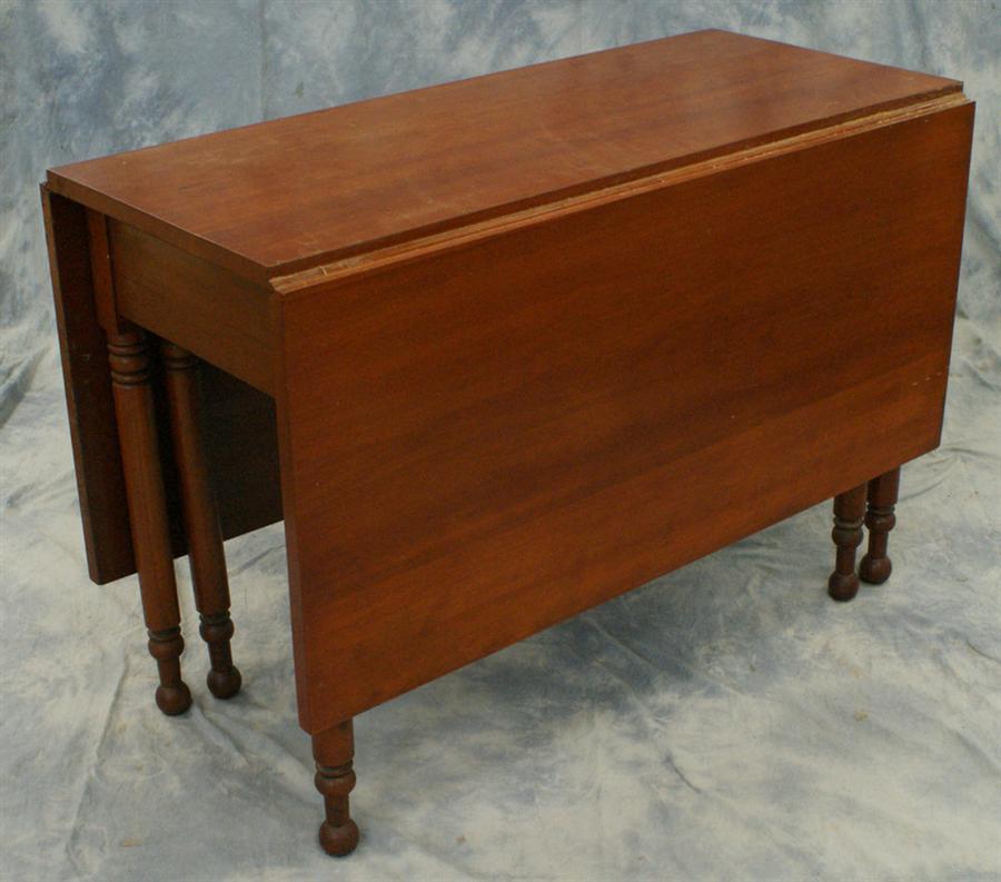 Cherry Sheraton gateleg drop leaf
